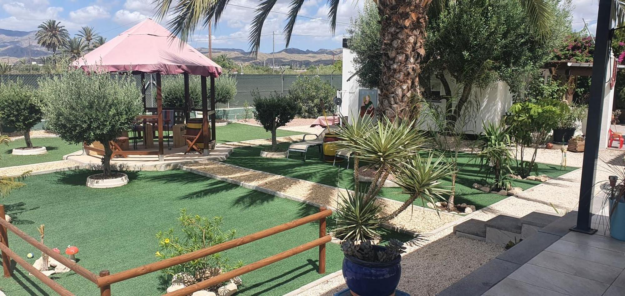 Casadelfenix Hotell Crevillente Exteriör bild